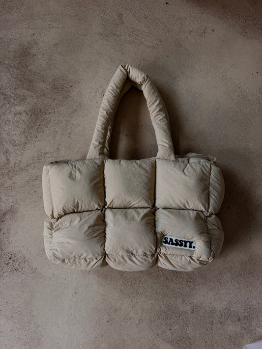 SASSYY. Quilted Tote