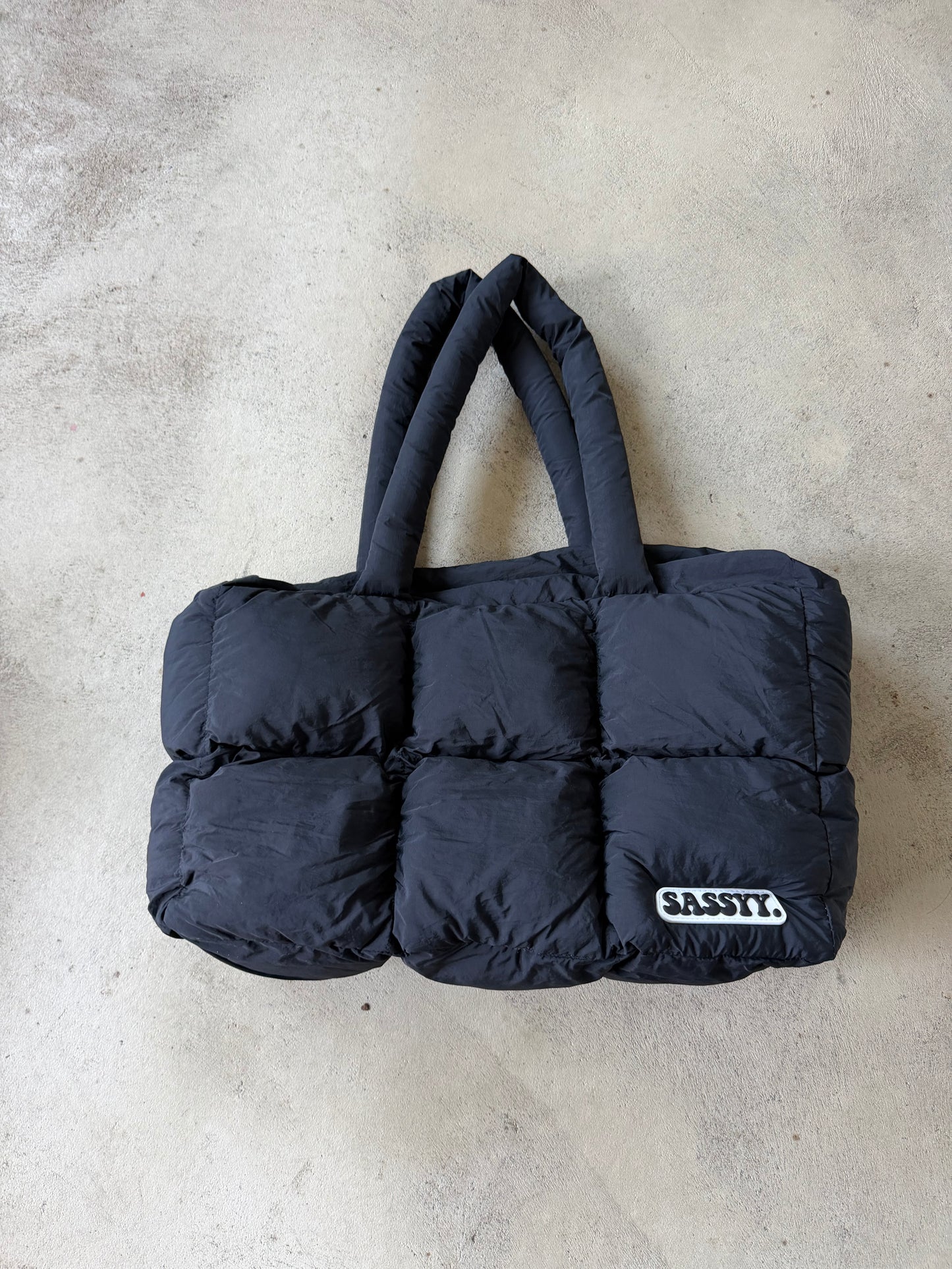 SASSYY. Quilted Tote