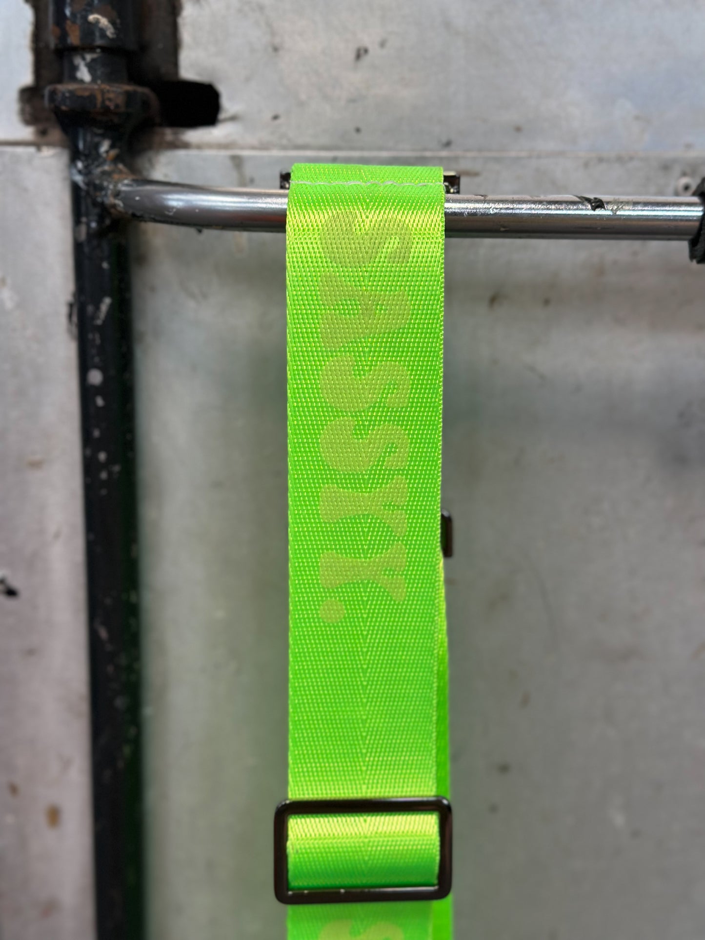 Sassyy. Apron Straps