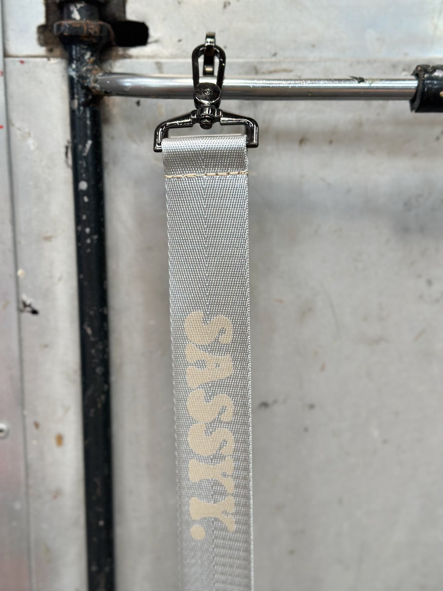 Sassyy. Apron Straps